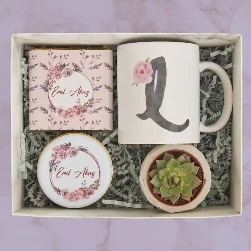 İsimli Hediye ve Dekorasyon Ürünleriyle Kişisel ve Estetik Alanlar Yaratma Rehberi