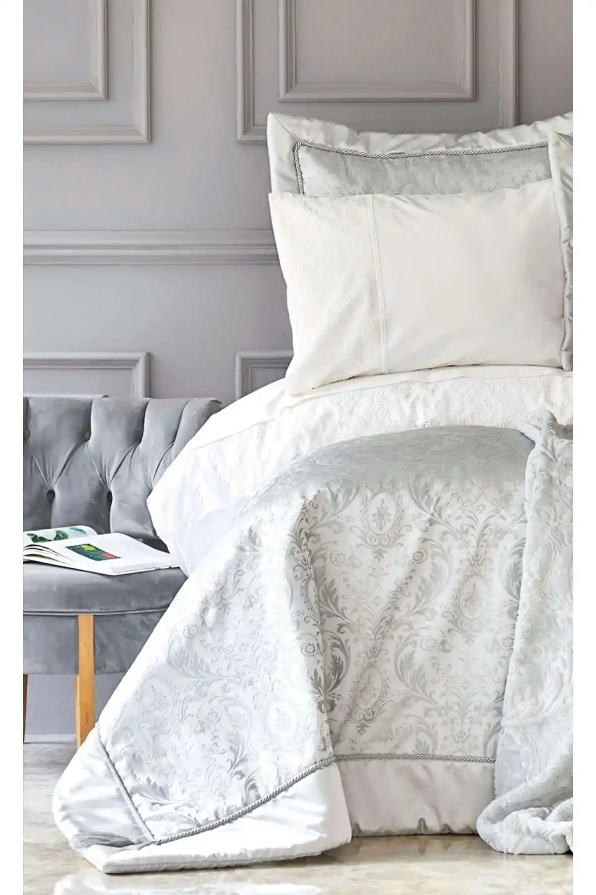 Karaca Nevresim Setleri ile Yatak Odalarınızı Şıklık ve Konforla Yenileyin