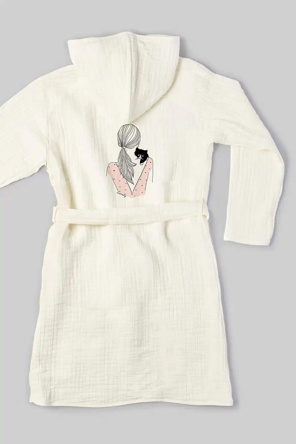 Kedili Bornoz: Konfor ve Şıklığı Bir Arada Sunan En Güzel Seçenekler