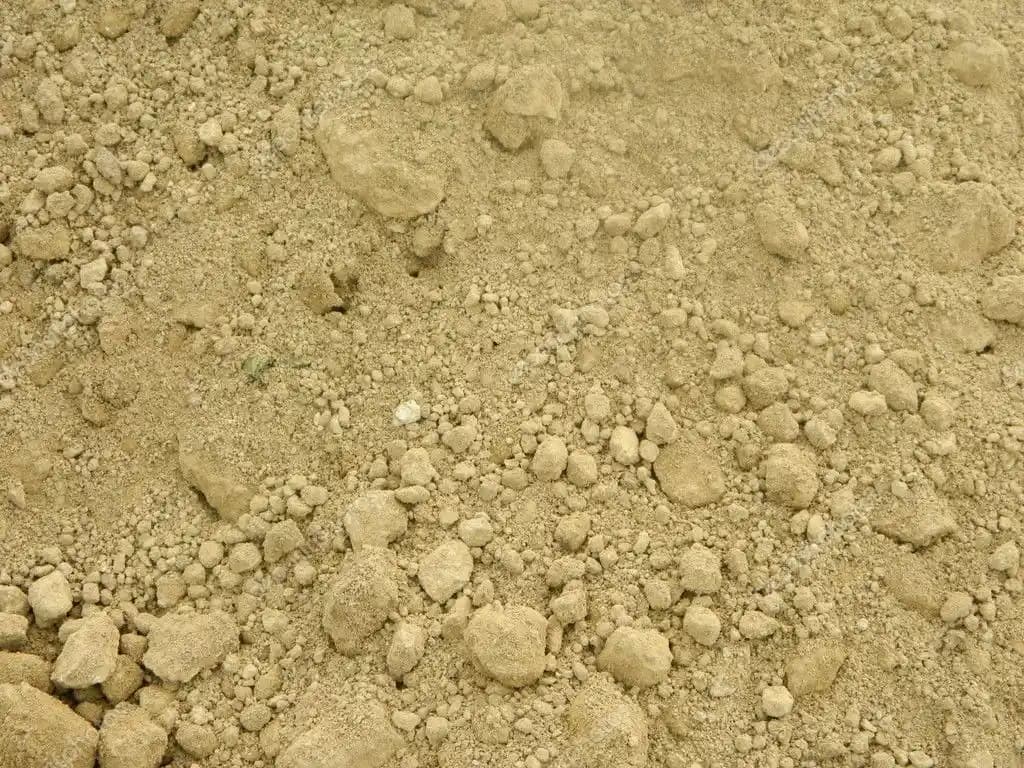 Kil Toprağın Dekorasyonda Kullanımı: Doğal ve Sürdürülebilir İç Mekan Çözümleri