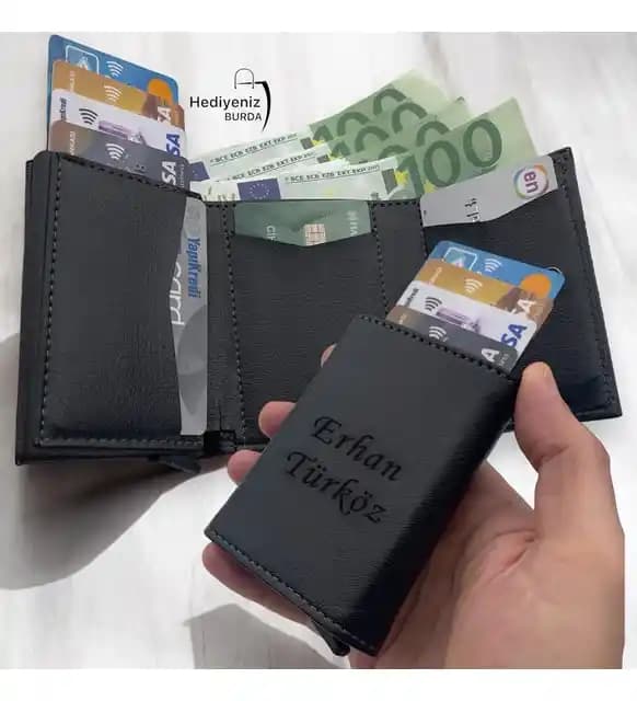 Kişiye Özel Cüzdanlar: Dekorasyon ve Moda Trendlerinde Yeni Favori Seçenekler