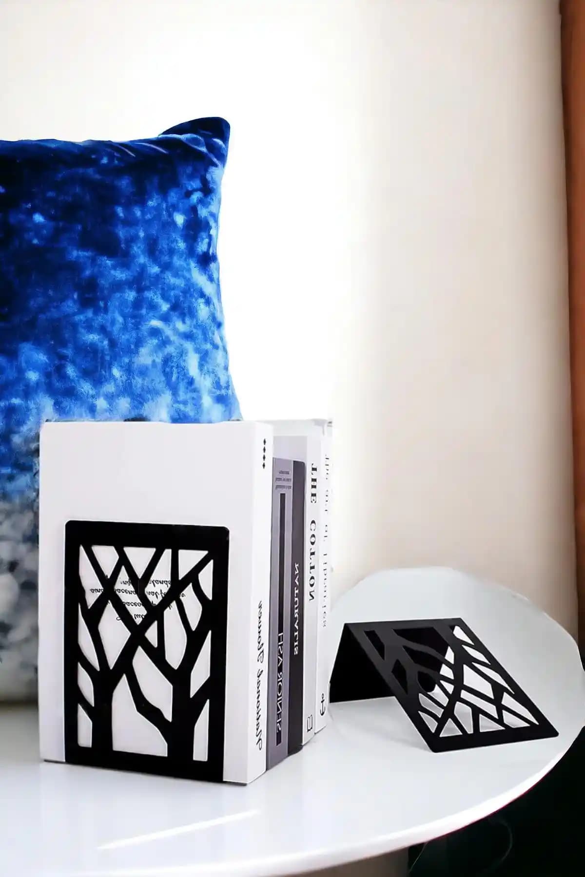 Kitap Tutucular ile Dekorasyon Trendleri ve Okuma Alanlarınızı Şıklaştırma İpuçları