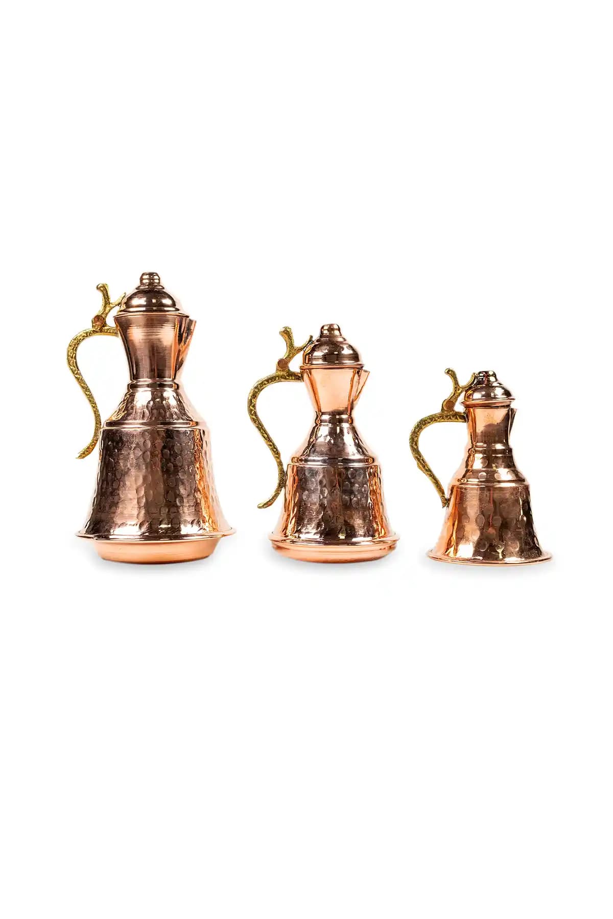 Küçük Güğümün Tarihsel ve Dekoratif Önemi: Geleneksel Türk Kültüründeki Yeri ve Kullanım Alanları