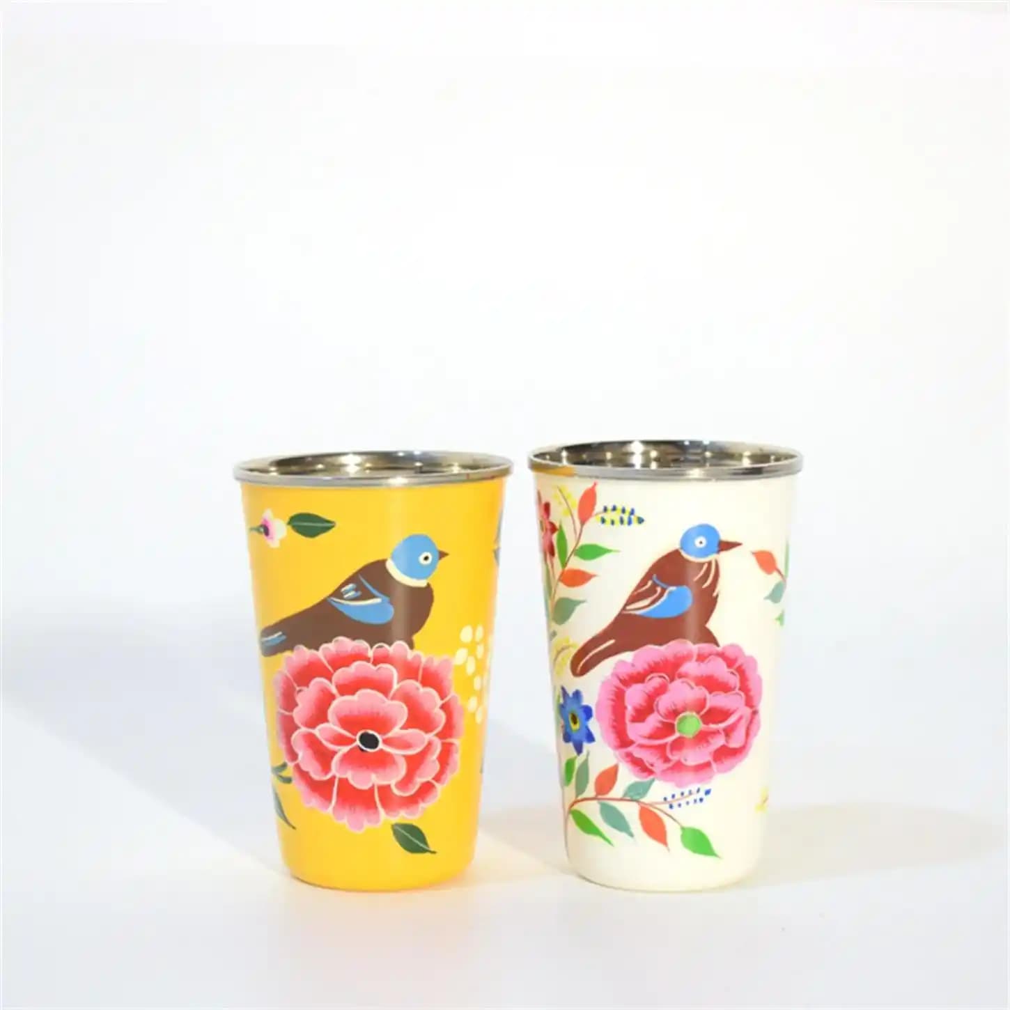 Kuşlu Bardaklar: Doğal ve Şık Dekorasyon İçin Popüler Seçenekler