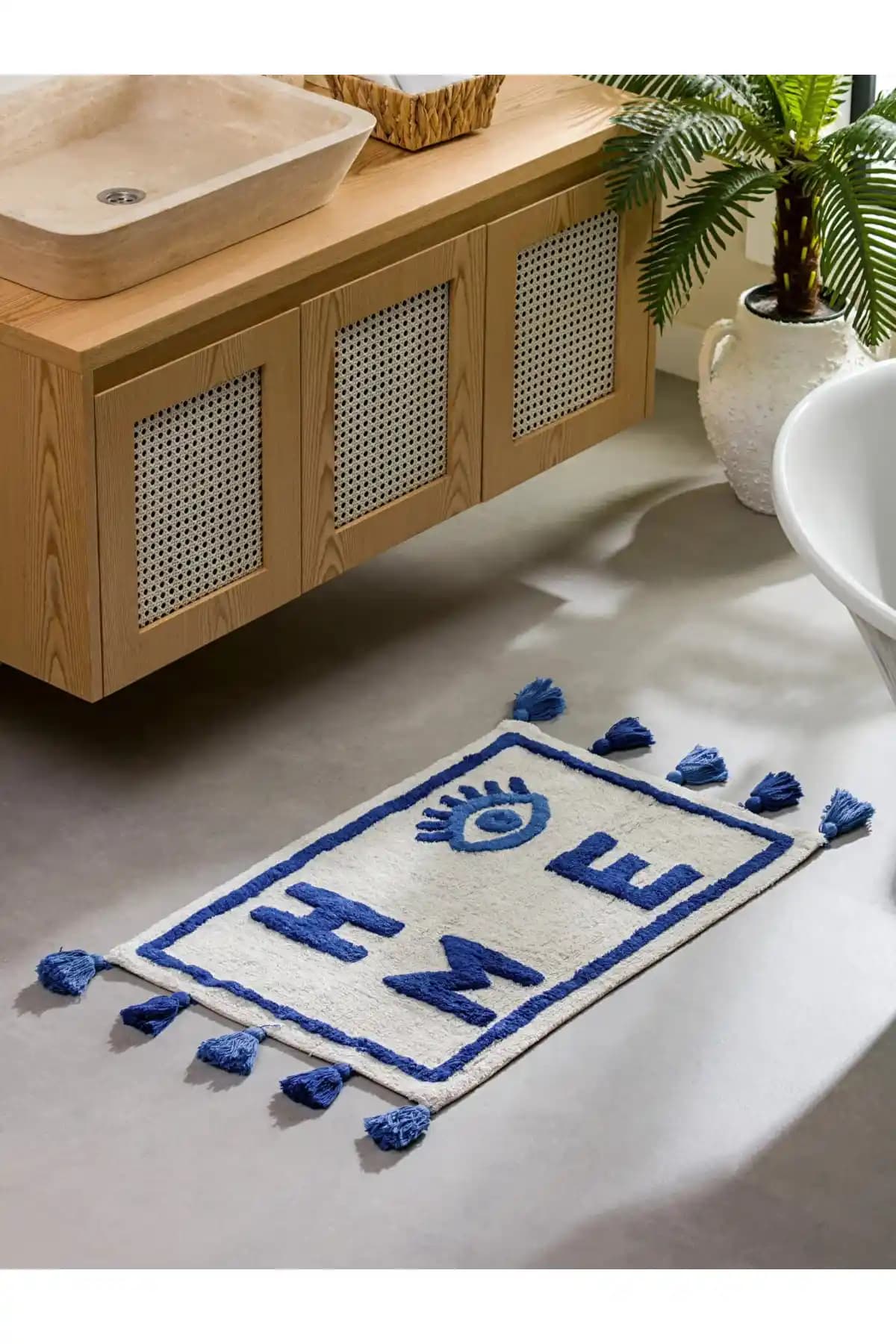 LCW Home Banyo Paspası: Modern Tasarım ve Güvenlik ile Banyonuzu Yenileyin