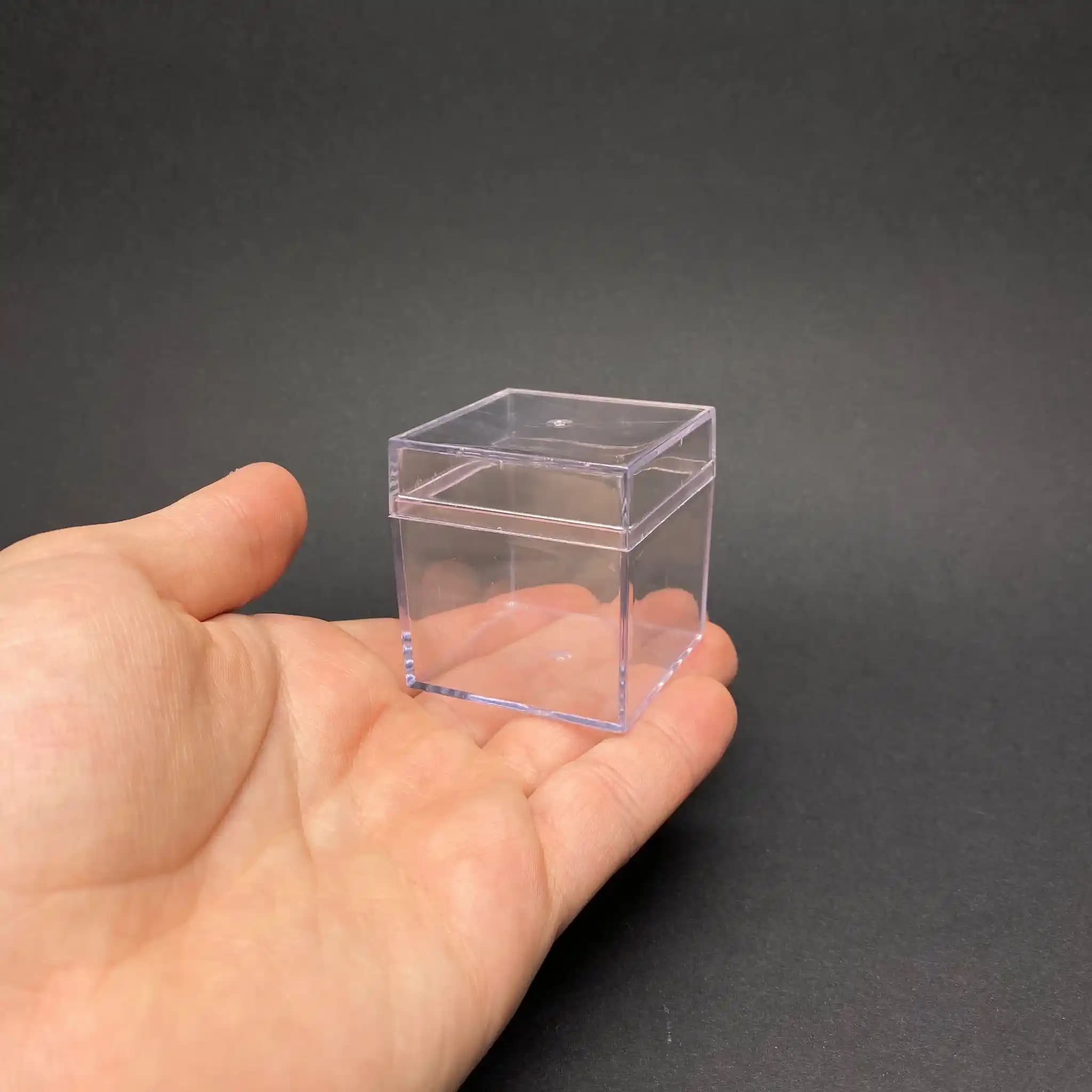 Mika Pleksi Kutularıyla Dekorasyon ve Organizasyonda Yenilikçi Çözümler