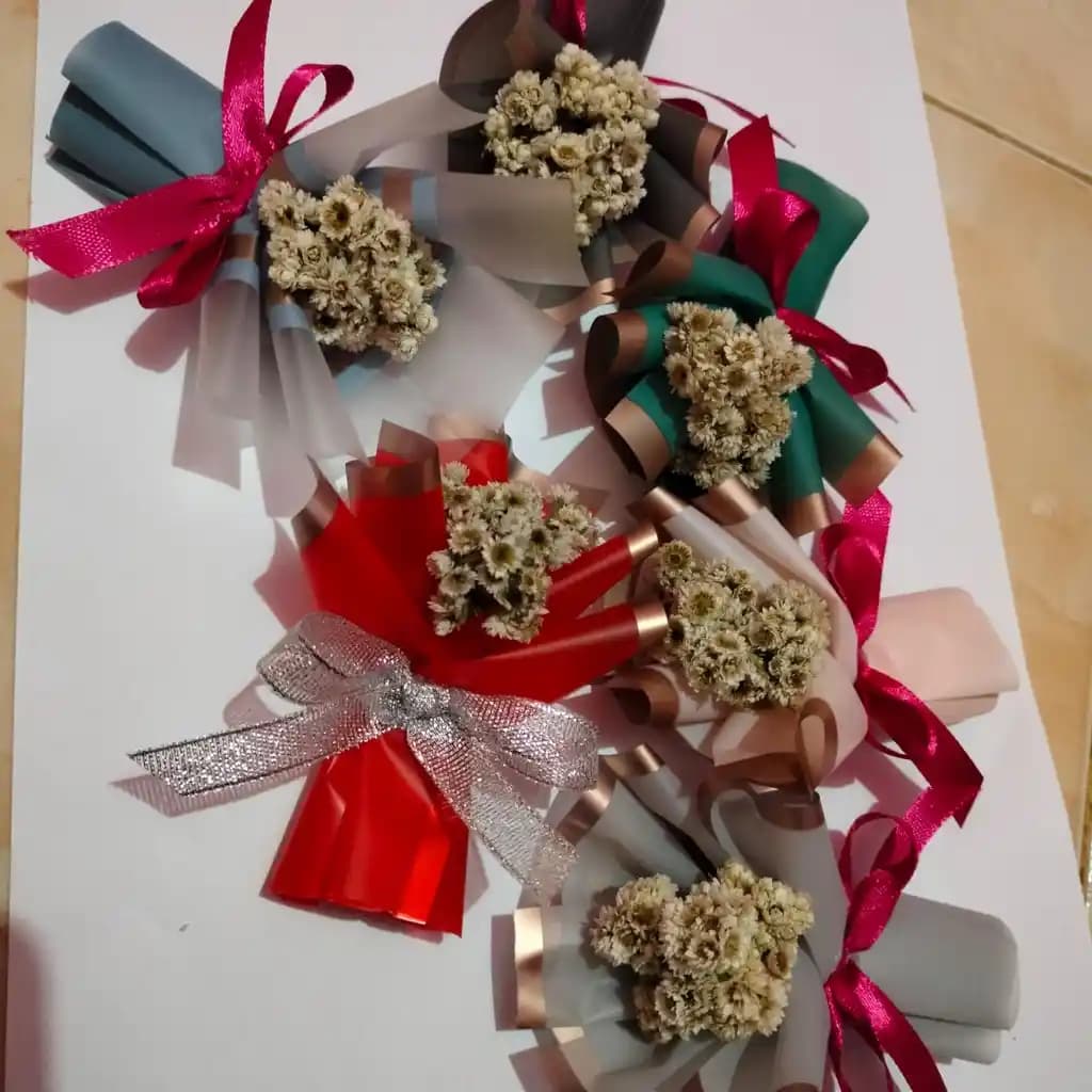 Mini Buketlerle Dekorasyonda Yenilikçi ve Estetik Dokunuşlar