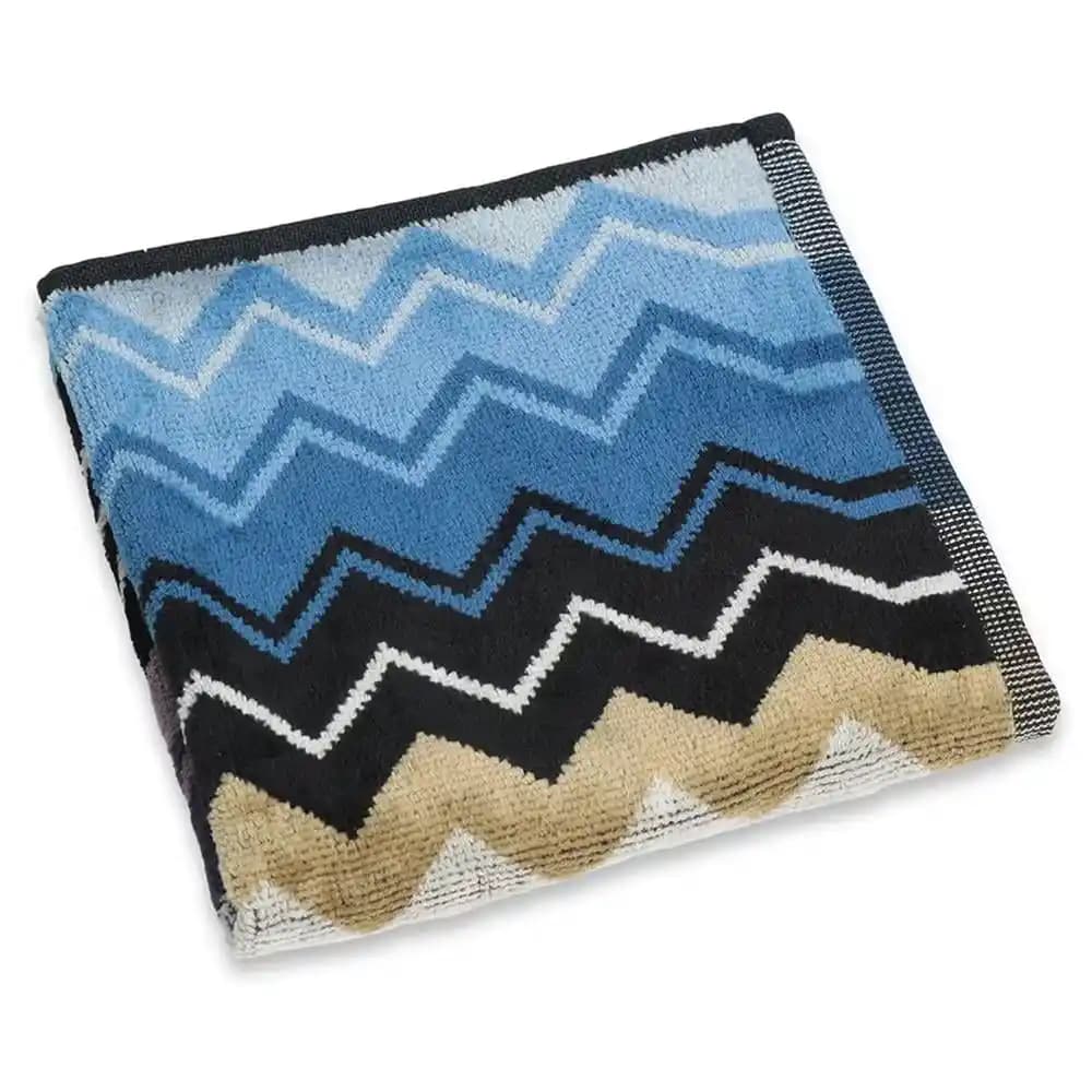 Mini El Havlusu Dekorasyonda Şıklık ve İşlevselliğin Bir Arada Sunumu