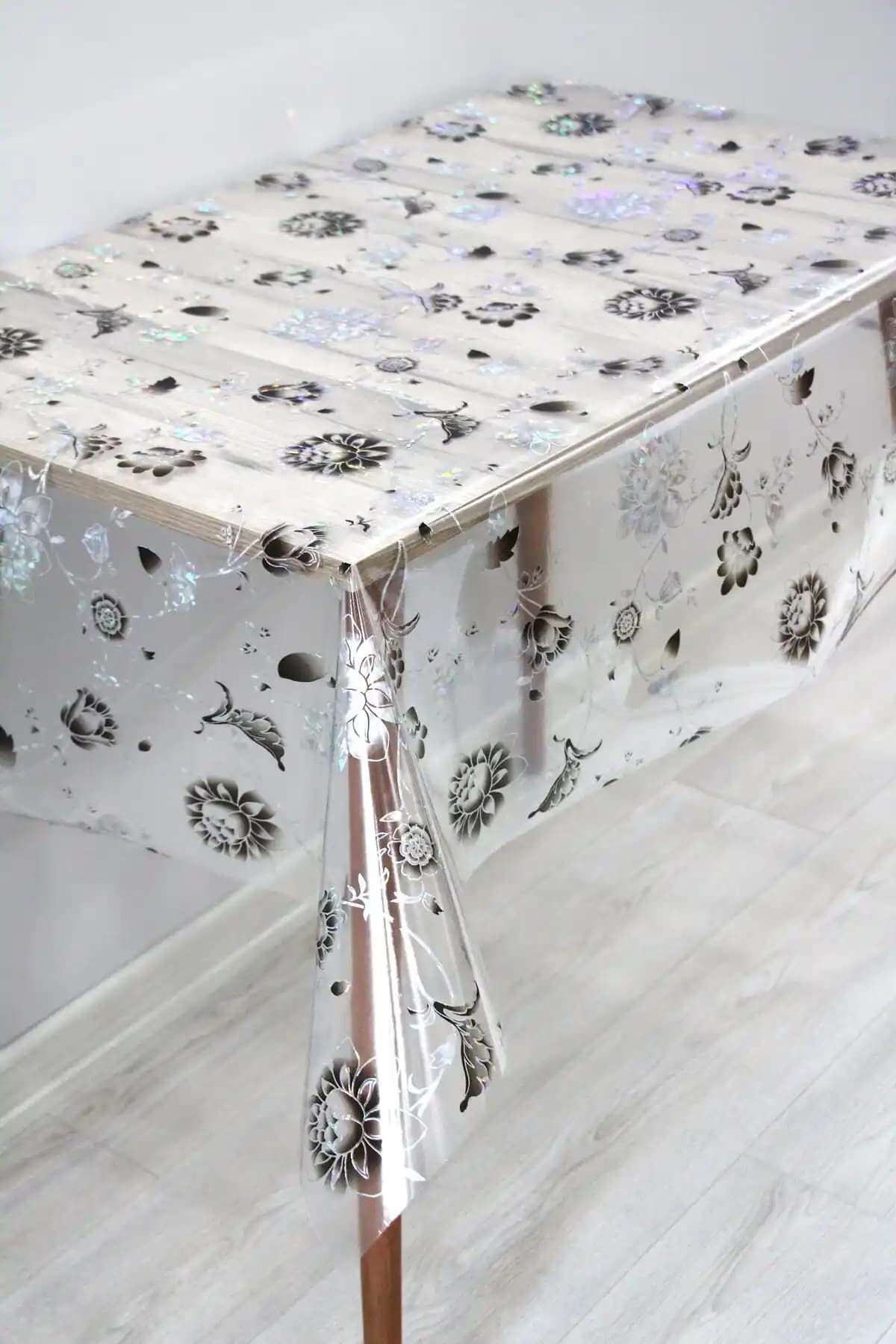 Muşamba Örtüleri ile Dekorasyonda Pratik ve Şık Çözümler Yeni Trendler