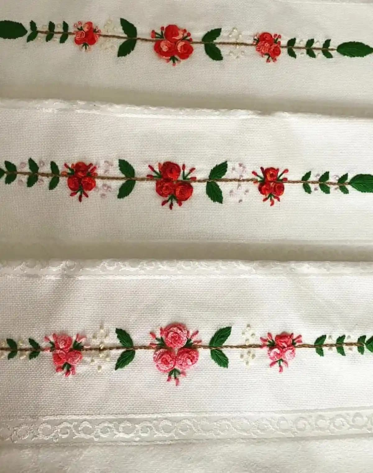 Nakış Havlu Dekorasyonunda Zarafet ve Fonksiyonellik İçin En İyi Seçenekler