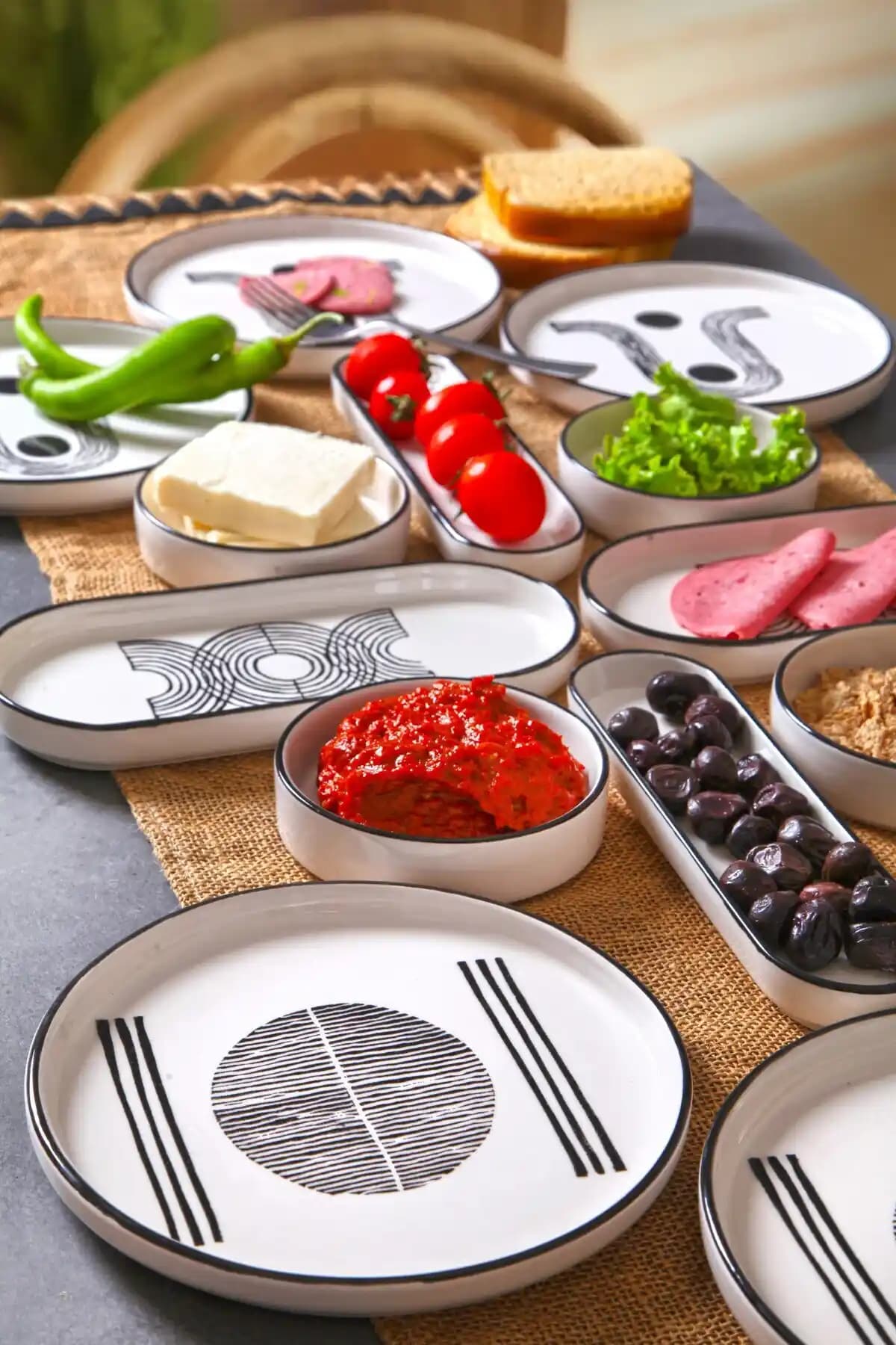 Nandy Home Kahvaltı Takımlarıyla Evde Şıklık ve Fonksiyonellik Sağlayın