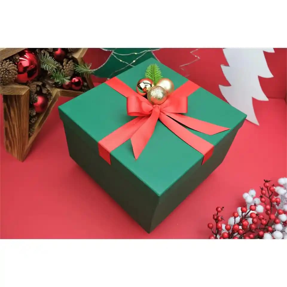 Noel Hediye Kutuları: Dekorasyon ve Mobilya Uyumunu Sağlayan Trendler ve Tasarımlar