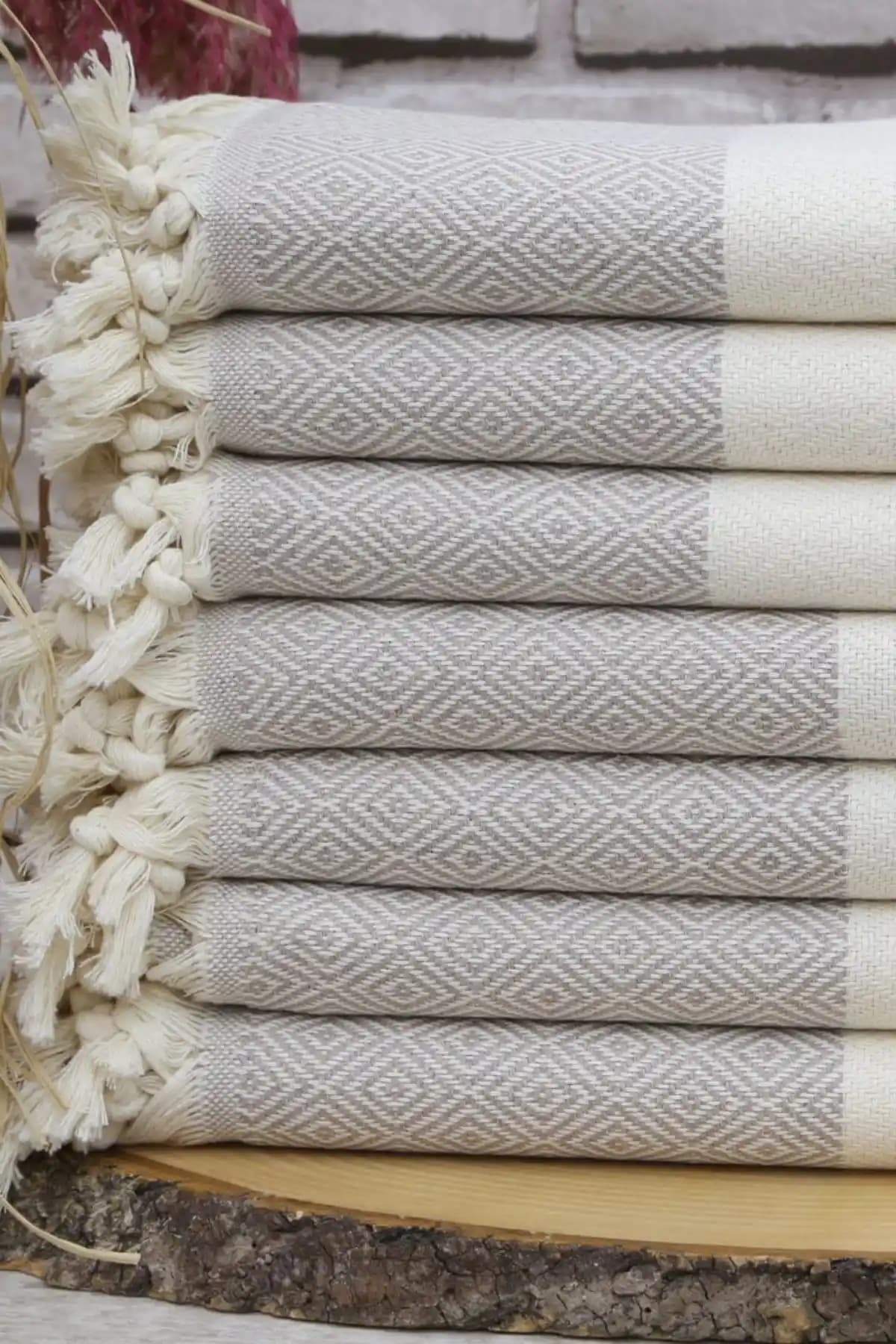 Peştemal Banyo Havlusu Dekorasyon ve Fonksiyonellik Dengesi Sağlayan Seçenek