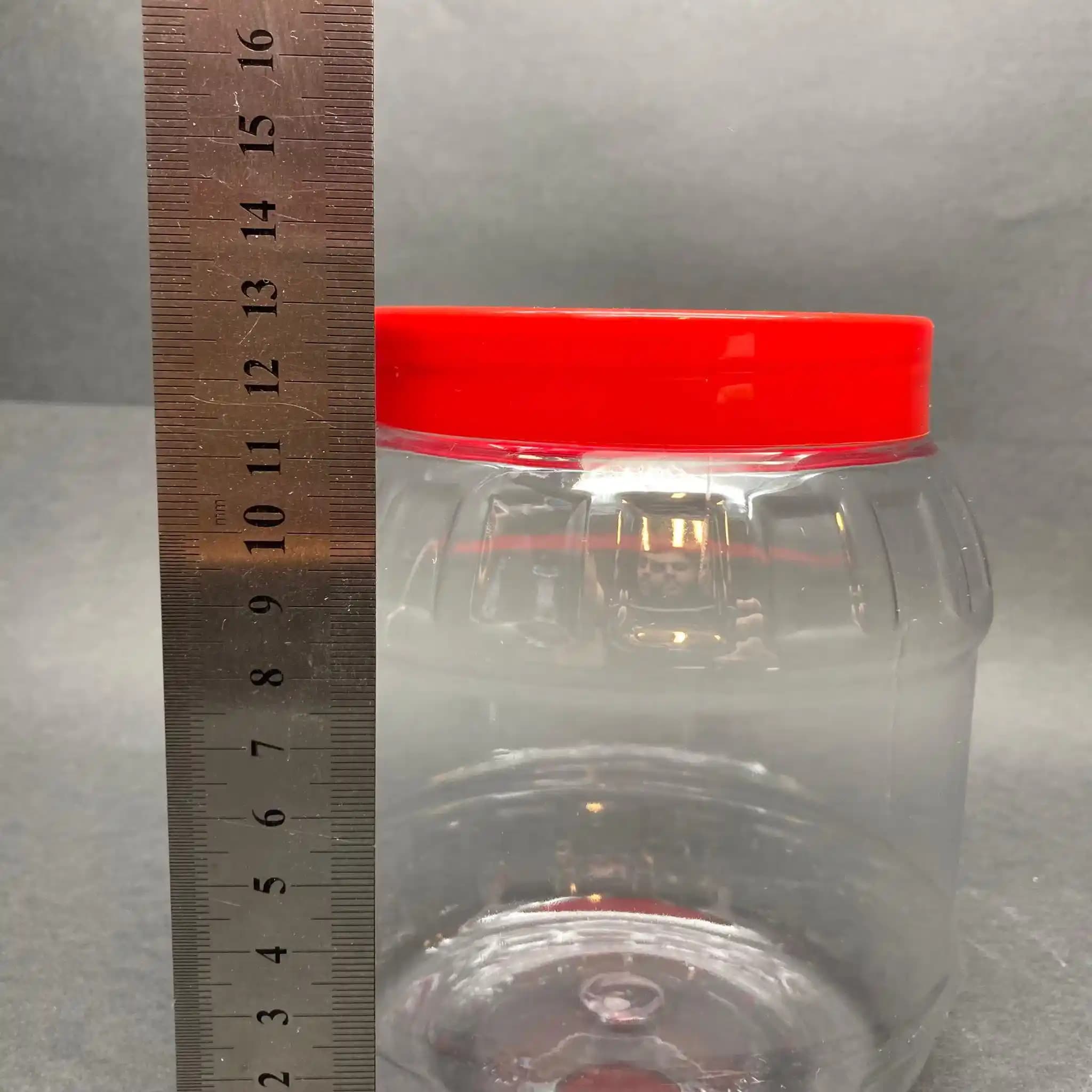 Plastik Kavanozlar ile Dekorasyon ve Mobilya İçin Yenilikçi Çözümler