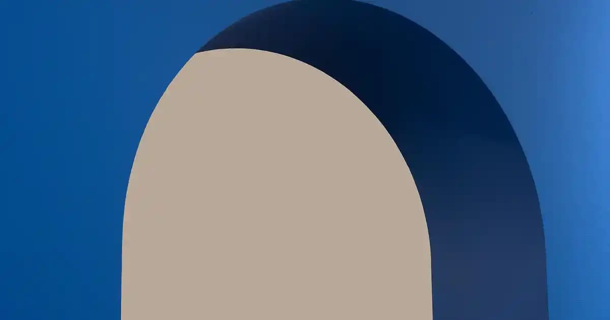 Plastik Şarap Kadehleri ile Dekorasyonda Modern ve Pratik Çözümler