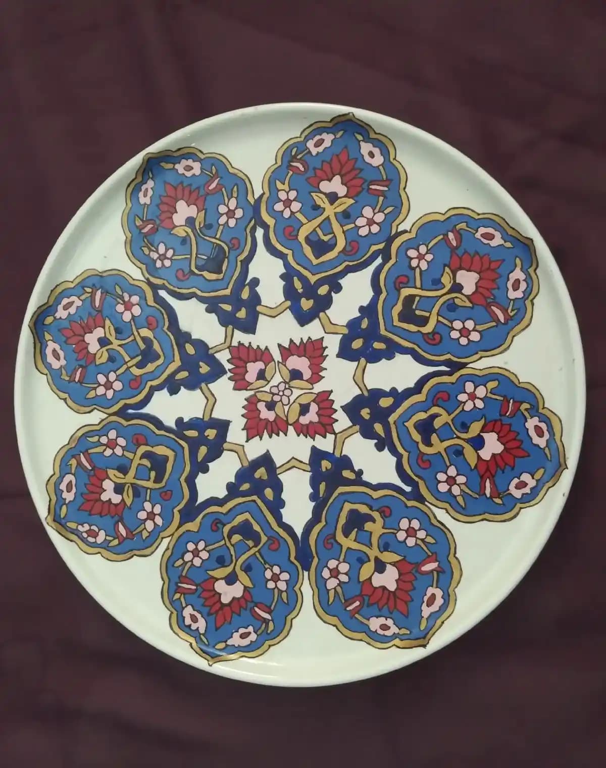 Porselen Tabak Duvar Süsü: Estetik ve Dayanıklı Modern Dekorasyon Detayı