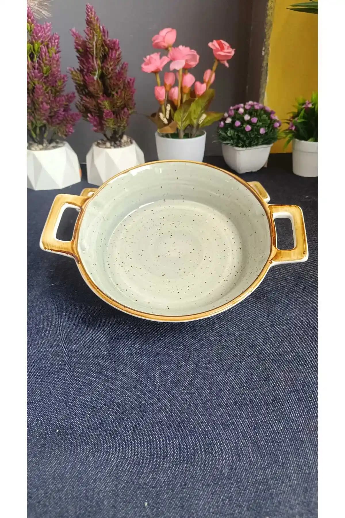 Porselen Yumurta Tavası Dekorasyon ve Mobilyada Estetik Bir Dokunuş