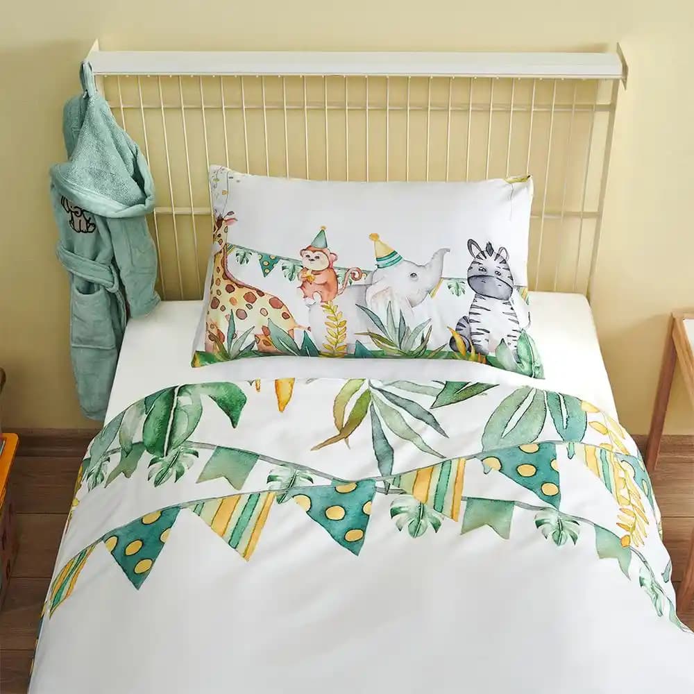 Safari Temalı Nevresim Takımlarıyla Doğal ve Huzurlu Yatak Odası Dekorasyonu