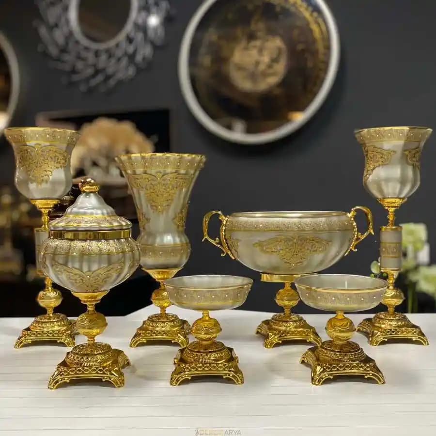 Salon Dekorasyonunda Aksesuar Seçimi ve Mekâna Şıklık Katma Rehberi