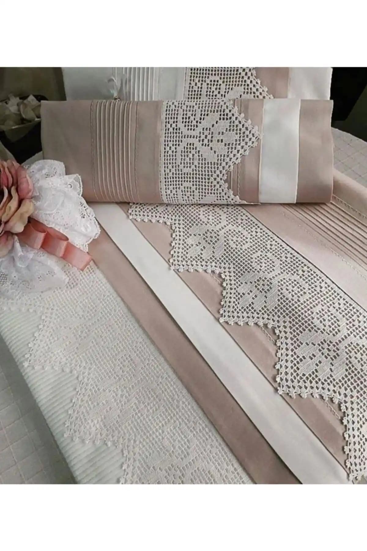 Satılık Dantel Pike Takımları ile Yatak Odalarınıza Zarif ve Şık Bir Dokunuş