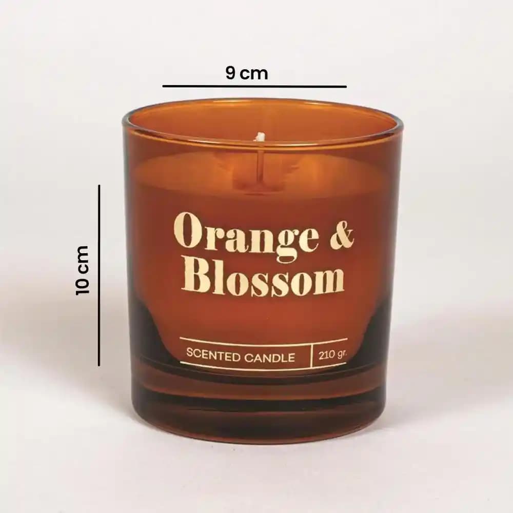 Turuncu Mum ile Dekorasyonda Sıcak ve Canlı Atmosfer Yaratma Rehberi