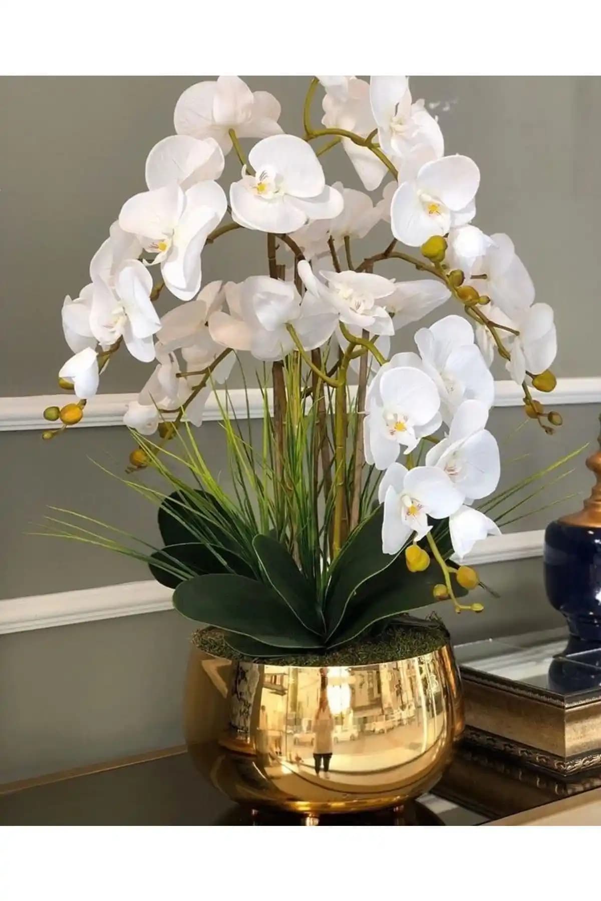 Yapay Orkide ile Dekorasyonunuza Zarif ve Uzun Ömürlü Dokunuşlar Katın