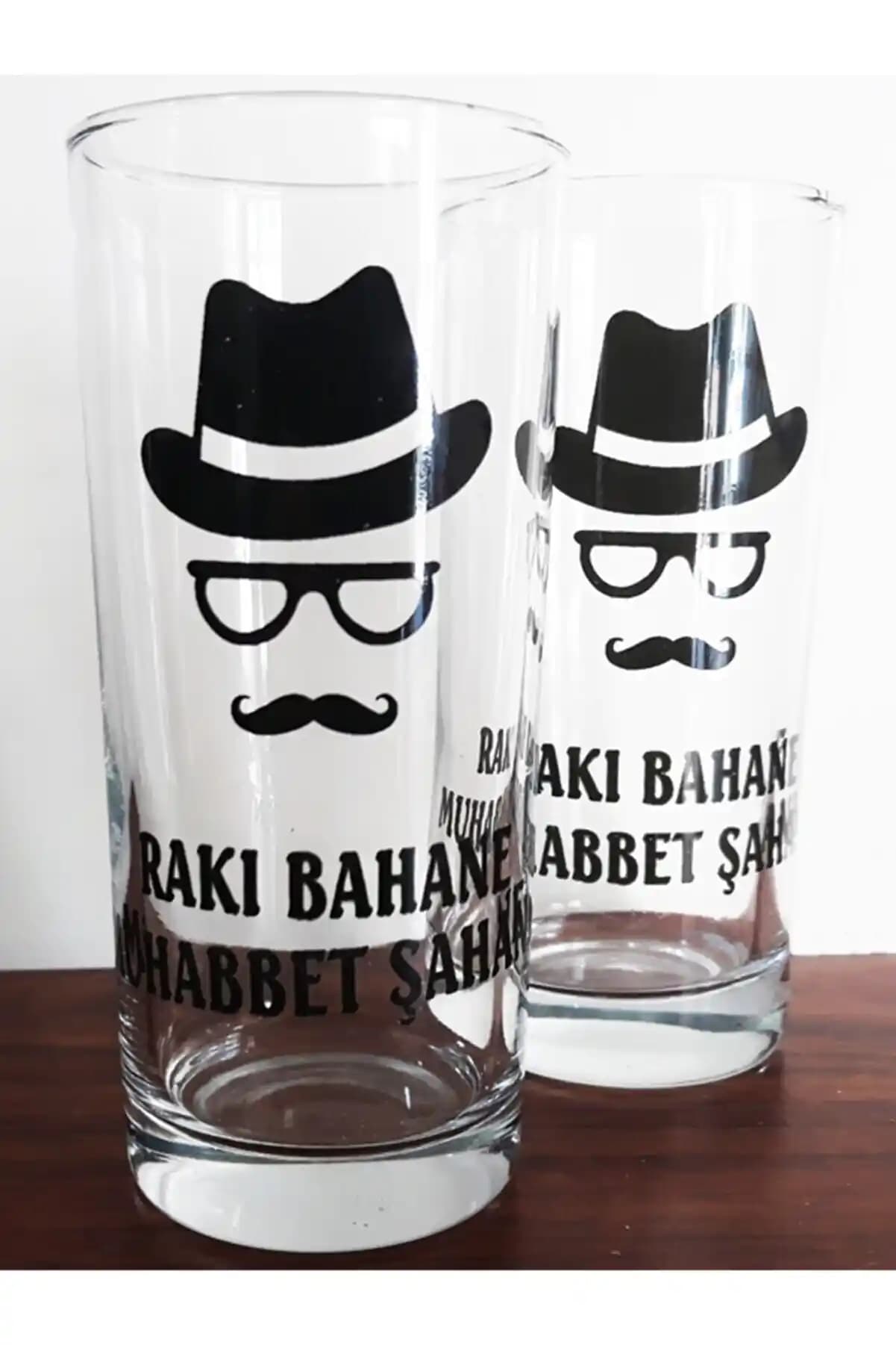 Yazılı Rakı Bardağı ile Dekorasyonda Şıklık ve Kişisel Dokunuşlar