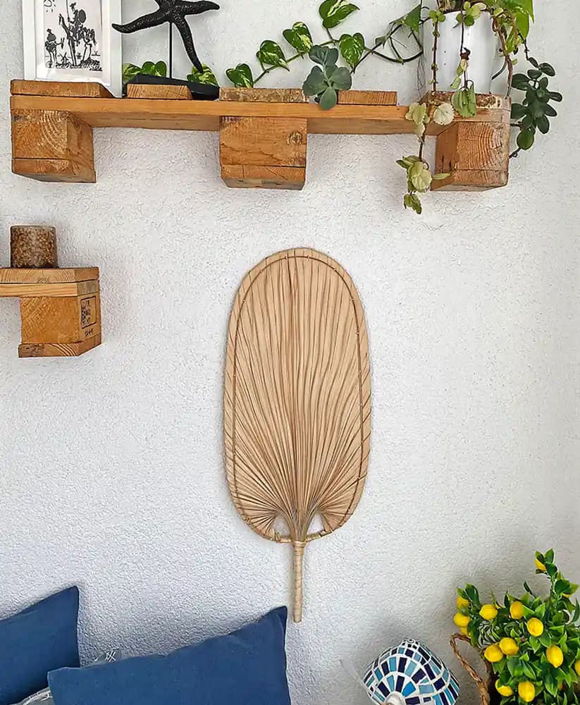 Yelpaze Duvar Süsü ile Mekânlarınızı Şık ve Özgün Hale Getirin