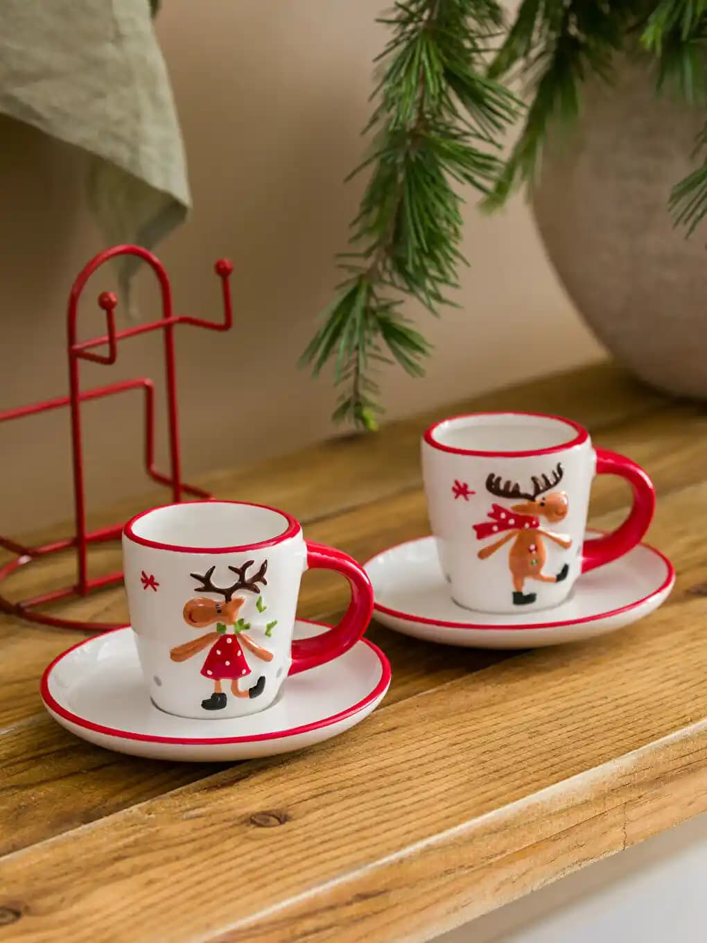 Yılbaşı Dekorasyonu ve Mobilya Seçenekleriyle Evlerinizi Şık ve Sıcak Hale Getirin