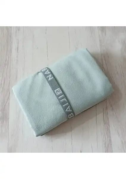 Altınyılzdız ve Decathlon Nabaiji Mikrofiber Havlularının Karşılaştırması 2