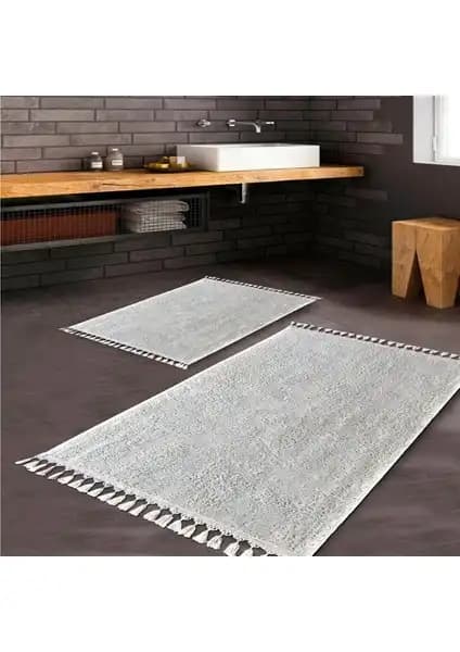 Banyo Paspası Seçimi: English Home ve Saraz Halı Ürünlerinin Detaylı Karşılaştırması 2