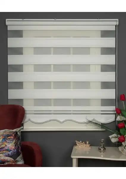 Blind-X Beyaz Geniş Plise ve Çizgili Simli Stor Zebra Perde Karşılaştırması 2