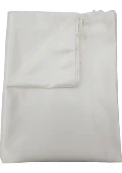 Cotton Studio Saten Güneşlik ile Demor Home Kadife Dokulu Perde Karşılaştırması