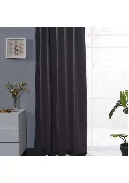 Devrim Olivya Tekstil ve Miabella Home Blackout Perde Karşılaştırması 2