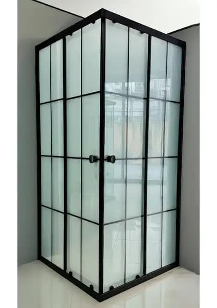 Durul Duşakabin Kare Buzlu 90x90 ve Siyah Çizgi Modellerinin Karşılaştırması 2