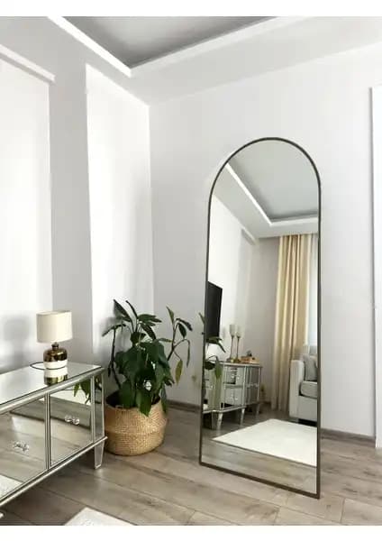 Effe Yapı Dekor ve Enc Home Metal Ayaklı Aynalar Karşılaştırması 1