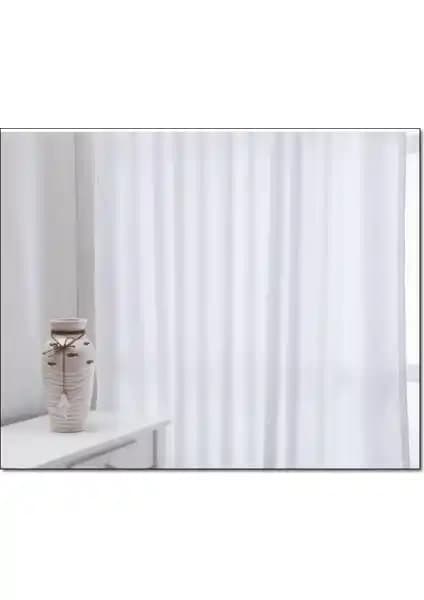 Evsa Home ve Lüks House Güneşliklerin Karşılaştırması: Malzeme, Tasarım ve Kullanım Özellikleri