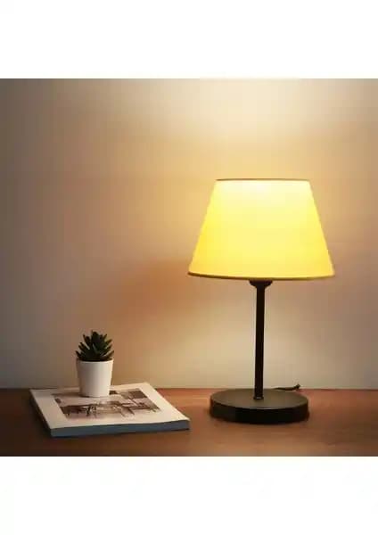 Homing Kumaş Başlık ve Vivido Abajur Kumbeji Karşılaştırması: Modern Yatak Odası Aydınlatma Seçenekleri