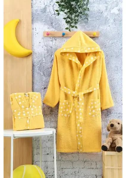 Lavin Kapşonlu ve Oyalı Textile Çocuk Bornozları Karşılaştırması 2