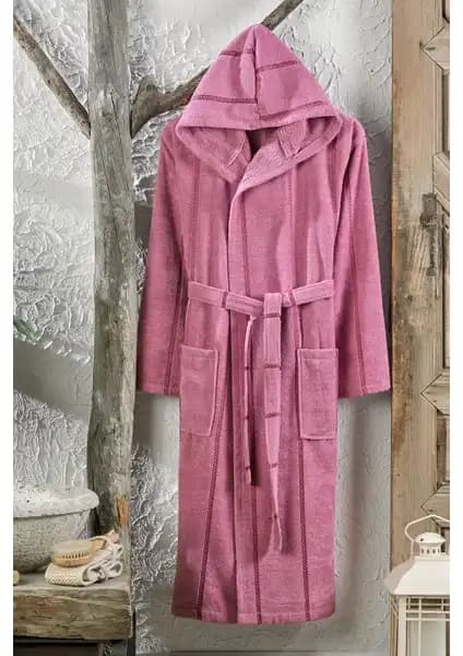 MaisonArt Comfy ve Semecca Lara Kapşonlu Bornoz Karşılaştırması Detaylı İnceleme 2