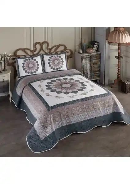 Örtüm Gloria ve Yataş Dazel Çift Kişilik Yatak Örtüsü Karşılaştırması ve Özellikleri