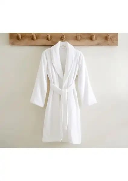 Oyalı Textile ve Soley Minerva Yumuşak Bornoz Karşılaştırması ve Seçim Rehberi 1