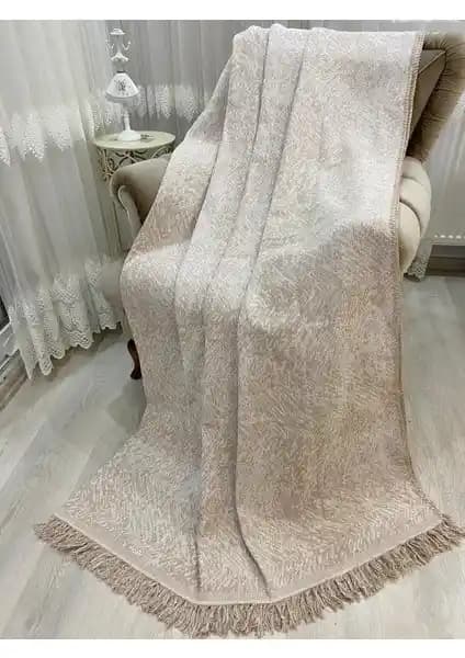 Özlü Home ve Velerde Home Koltuk Örtüsü Karşılaştırması: Hangi Ürün Daha İyi