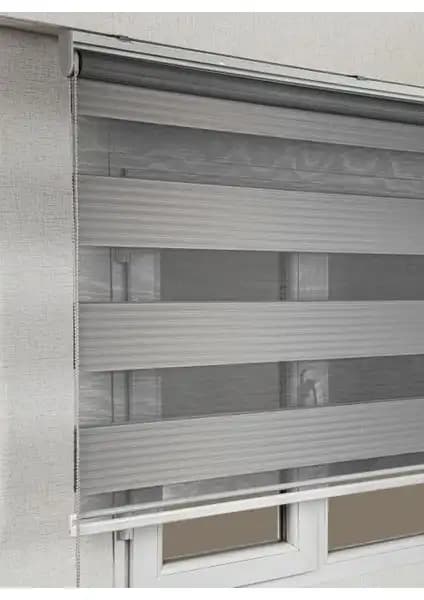 Perde Seçiminde Dikkat Edilmesi Gerekenler: Brillant Mat Beyaz ve Gri Zebra Stor Perde Karşılaştırması 2