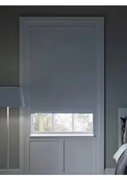 Perde Seçiminde Dikkat Edilmesi Gerekenler: Brillant Vanessa ve Venassa Blackout Perde Karşılaştırması 2