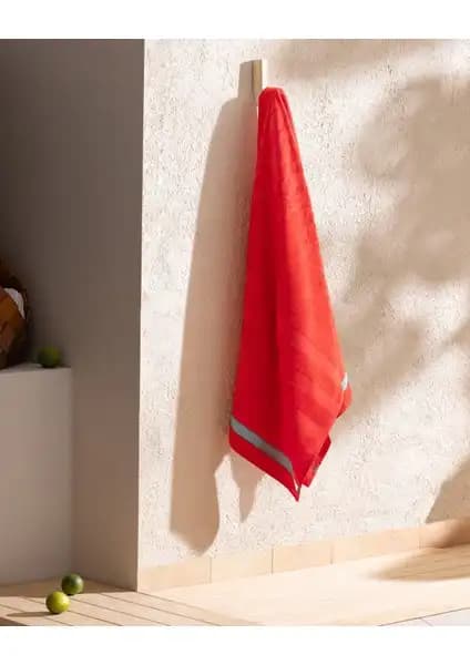 Madame Coco Getopa ve Tortue Plaj Havlusu Karşılaştırması ve Seçim Rehberi 2