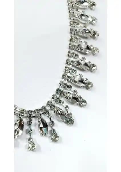 Altay Aksesuar Kristal Damla Taşlı Şerit: Dekorasyon ve Moda İçin Şık Detaylar