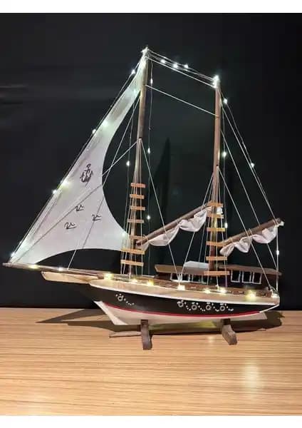 Lapidaria Işıklı Yelkenli Ahşap Gemi Maketi Büyük Boy Dekorasyon ve Koleksiyon İçin