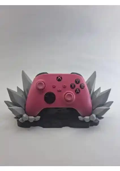Zyra Tech Xbox Kontrolörü Kristal Tutucu Modern ve Şık Tasarımıyla Dekorasyonunuza Estetik Katıyor