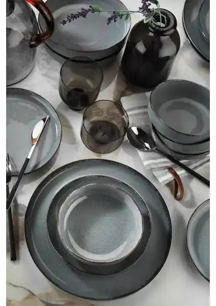 Pearl Mood 24 Parça Mavi Yemek Seti Şıklık ve Fonksiyonelliği Bir Arada Sunar